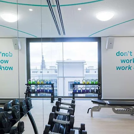 Отель Radisson Blu Hotel, 4*