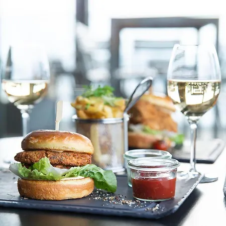 Отель Radisson Blu Hotel,