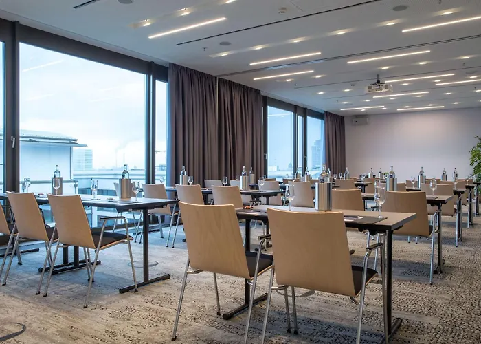 Radisson Blu Hotel, 4*