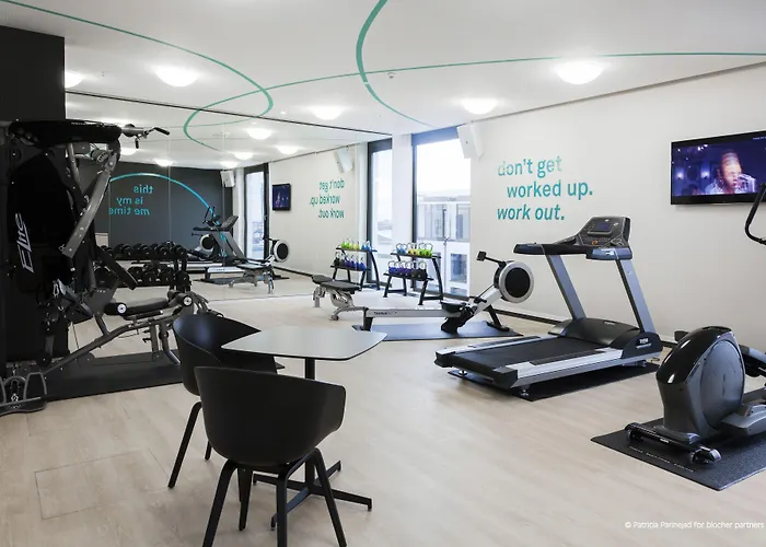 Radisson Blu Hotel, Hotel