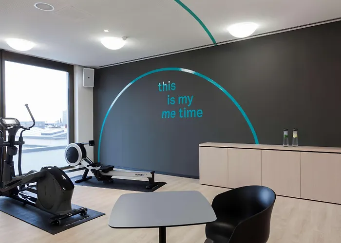 Radisson Blu Hotel, Hotel