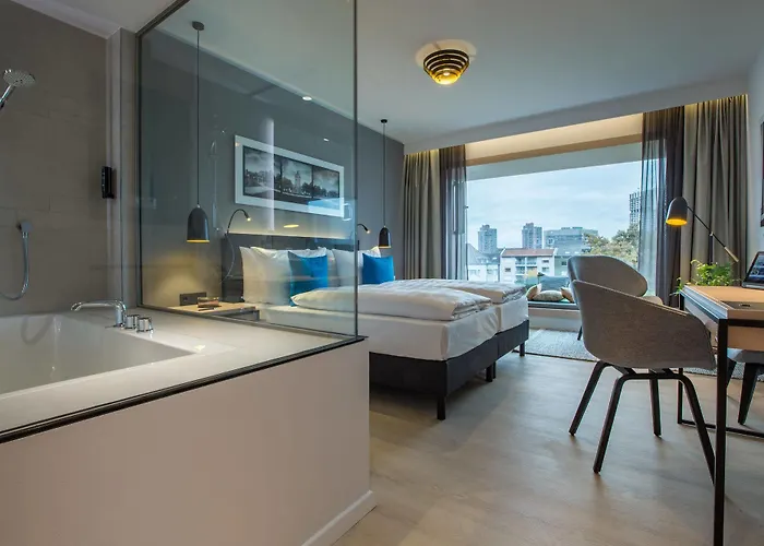 Radisson Blu Hotel, 4* Mannheim